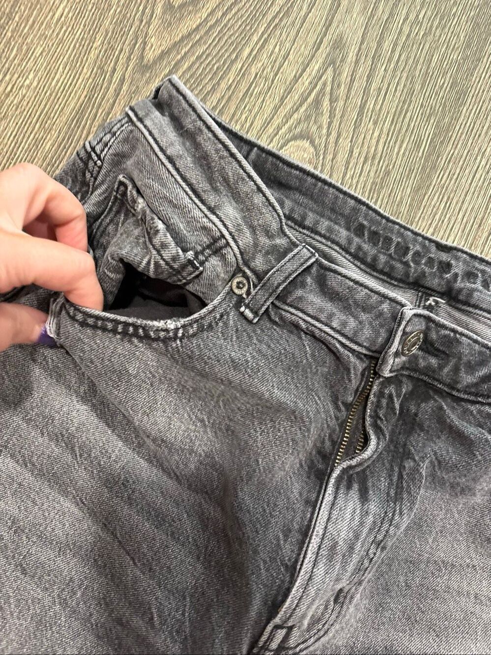 American Eagle Womens Highest Rise Mom Jeans Distressed Denim Dark Grey Size 12 - Picture 7 of 12